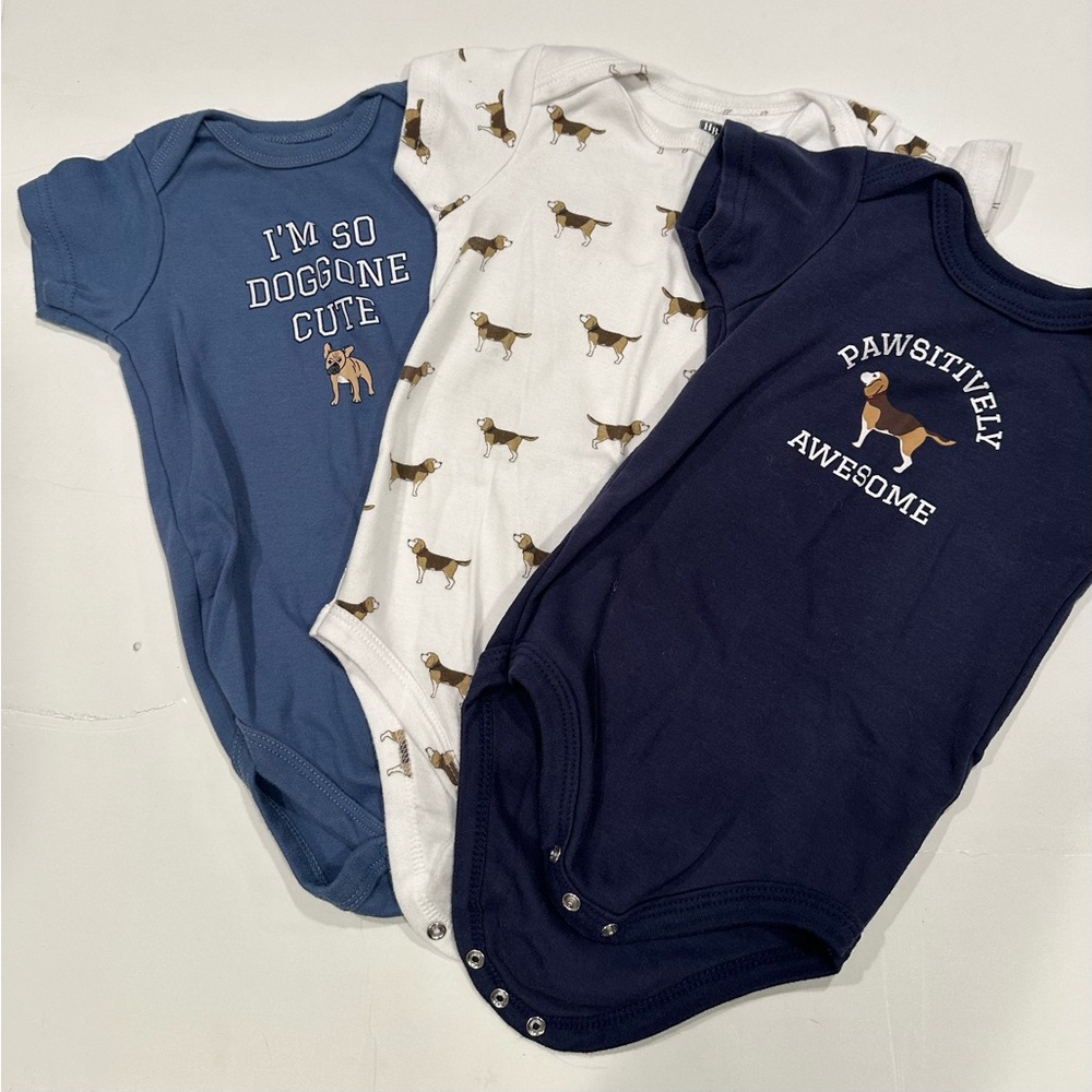 18 Month Hudson Baby Dog Pattern Shirt Bundle - Set of 3